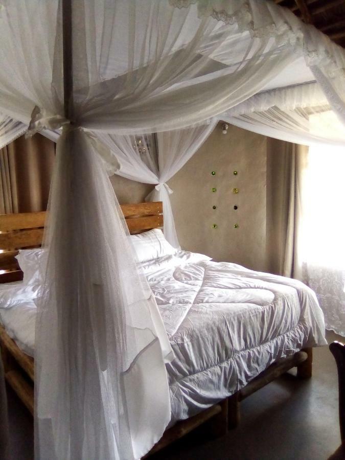 Kutoka Lodge Arusha Ngoại thất bức ảnh